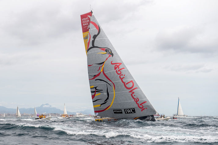 Sejl fra Abu Dhabi båden fra Volvo Ocean Race
