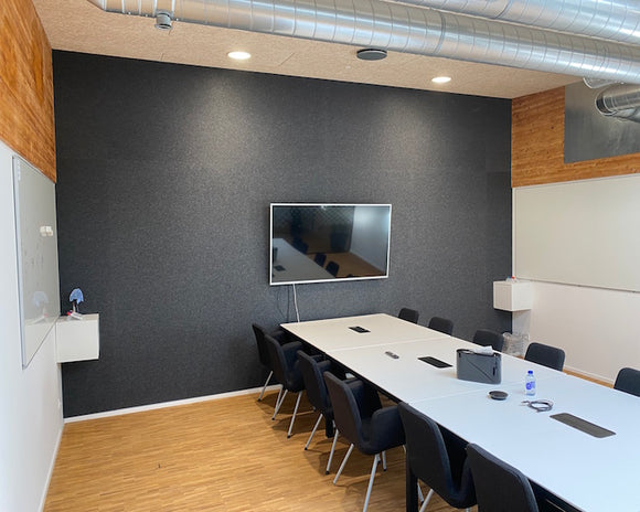 Nye flotte akustikvægge i genbrugsplast til Addifab