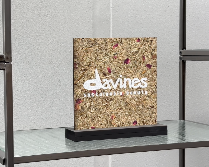 Co2 neutral shop and restaurant signs