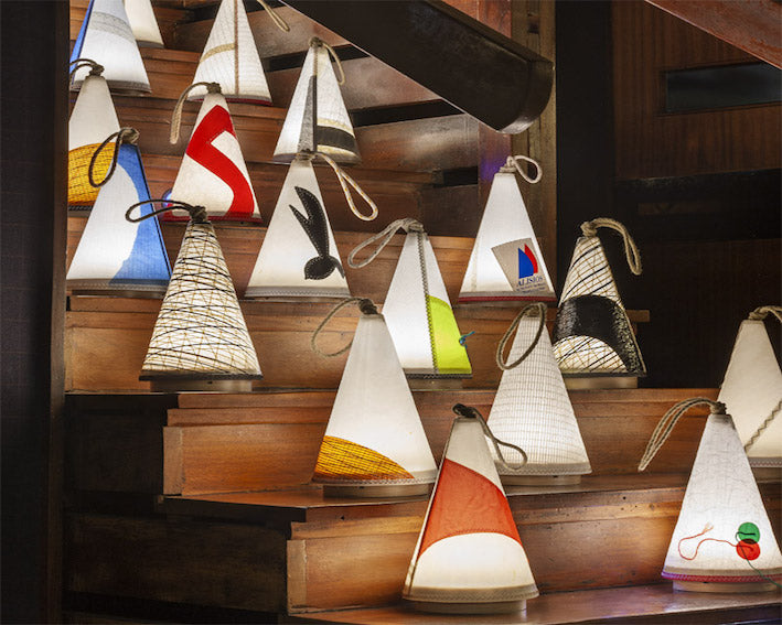 Ny LED lampe lavet af brugte sejl.