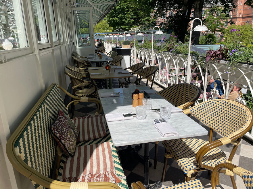 Borde til Restaurant Glassalen i Tivoli