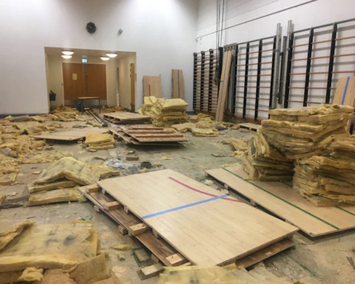 Turn waste to furniture - Lad os hjælpe med at konvertere dit skrald.