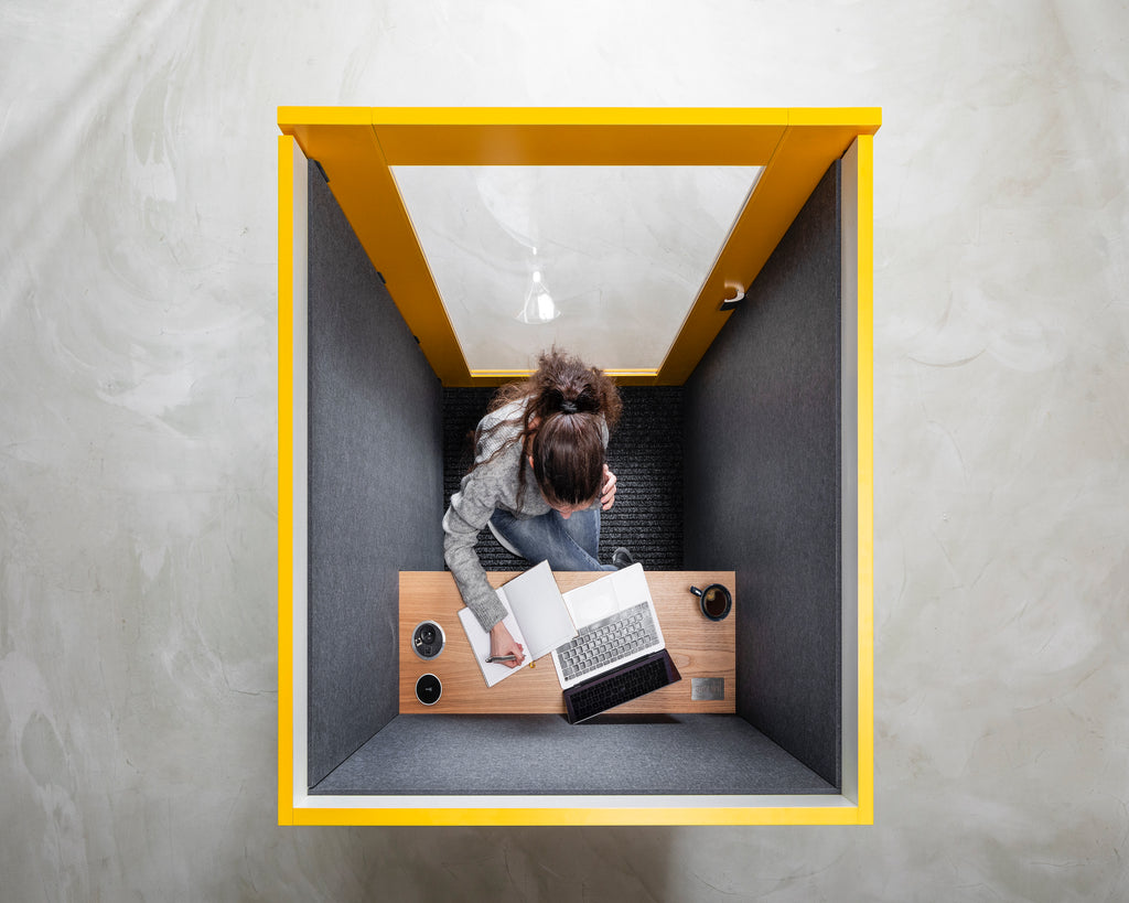 Telefonboks til kontoret. 34 farver. God pris. Model Meavo.