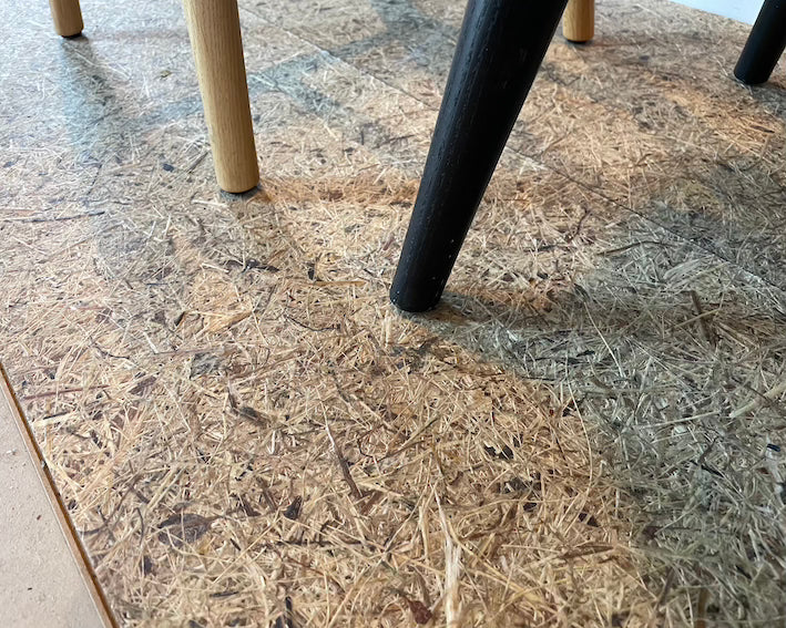 Organoid naturgulv med kork bagbeklædning.-2rethink furniture