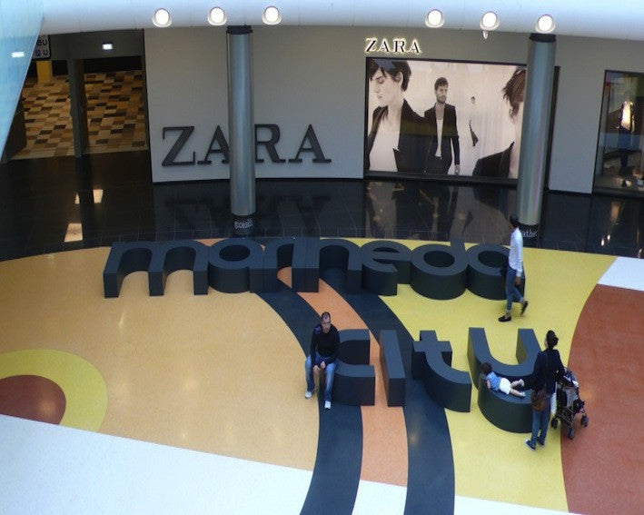 Re-shopping. Nye ideer til shoppingcentre for at øge salg-2rethink furniture