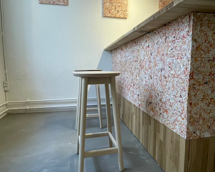 Fliser / mursten af genbrugstekstiler. Oplagt til tøjbutikker mfl.